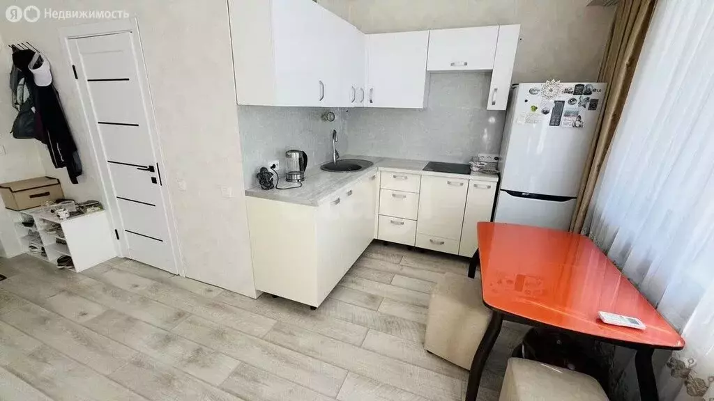 Квартира-студия: Севастополь, улица Токарева, 18Г (25.7 м) - Фото 1