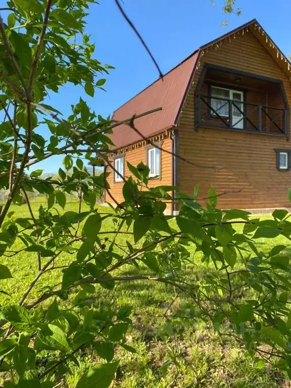 Дом в Псковская область, Пушкиногорье городское поселение, д. Кокорино ... - Фото 1