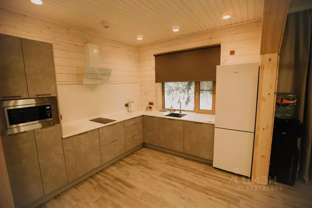 Дом в Ленинградская область, Сертолово Всеволожский район, ш. ... - Фото 2