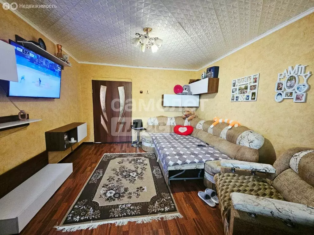 2-комнатная квартира: Бирюковка, Юбилейная улица, 3 (52.4 м) - Фото 1