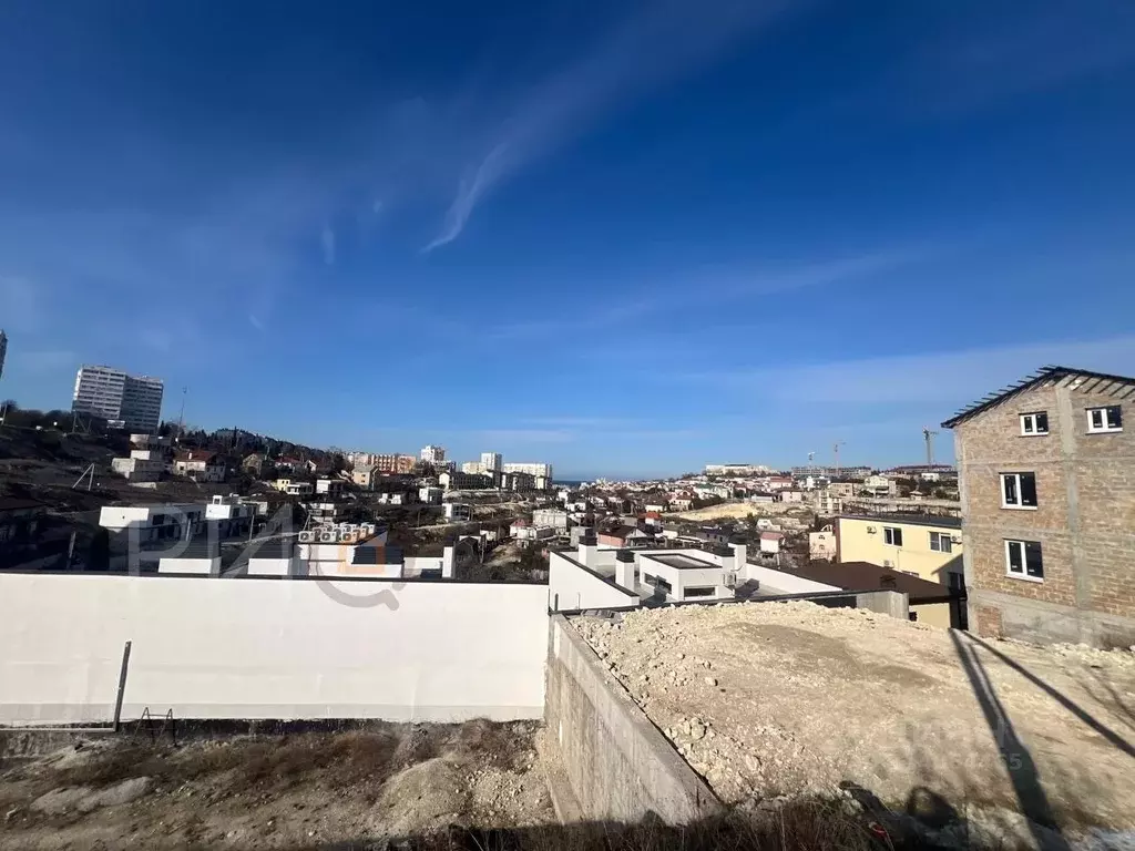 Участок в Севастополь ул. Волнистая, 53 (3.3 сот.) - Фото 0