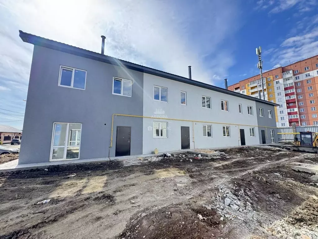 Таунхаус в Челябинская область, Магнитогорск ул. Новая, 7/1 (90 м) - Фото 1