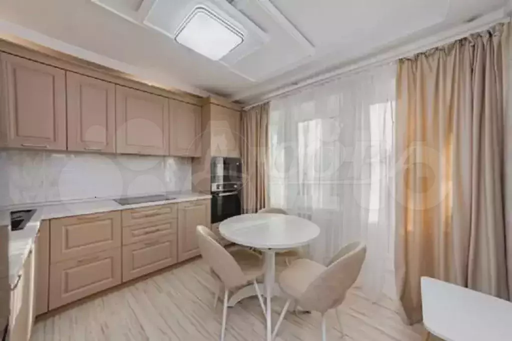 3-к. квартира, 73 м, 1/9 эт. - Фото 0
