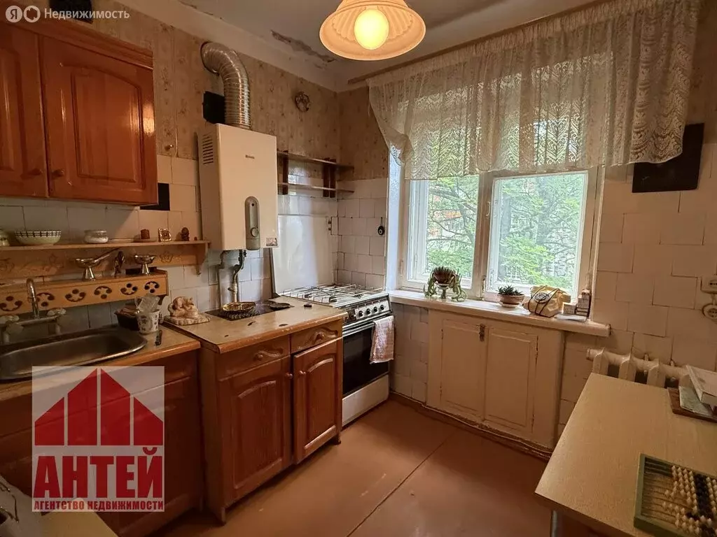3-комнатная квартира: Нижний Новгород, улица Терешковой, 6 (57 м) - Фото 1