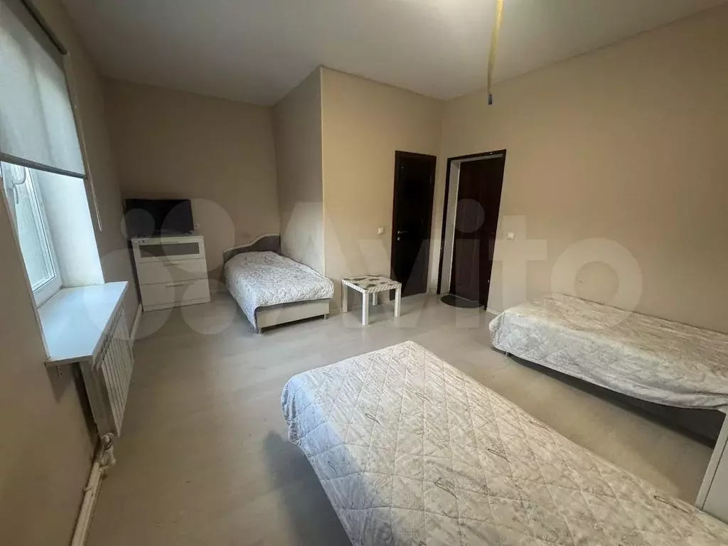Квартира-студия, 32 м, 3/3 эт. - Фото 0