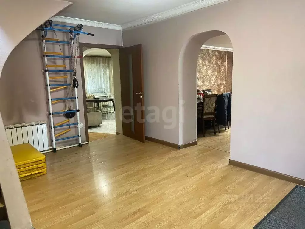 Дом в Кемеровская область, Кемерово Тельбесская ул., 34 (280 м) - Фото 0