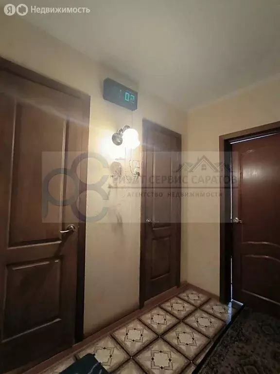3-комнатная квартира: Саратов, улица имени А.П. Чехова, 10 (71 м) - Фото 0