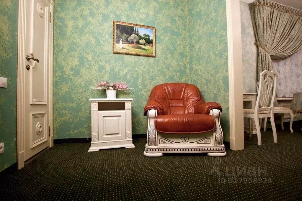 Комната Санкт-Петербург ул. Марата, 9 (30.0 м) - Фото 1