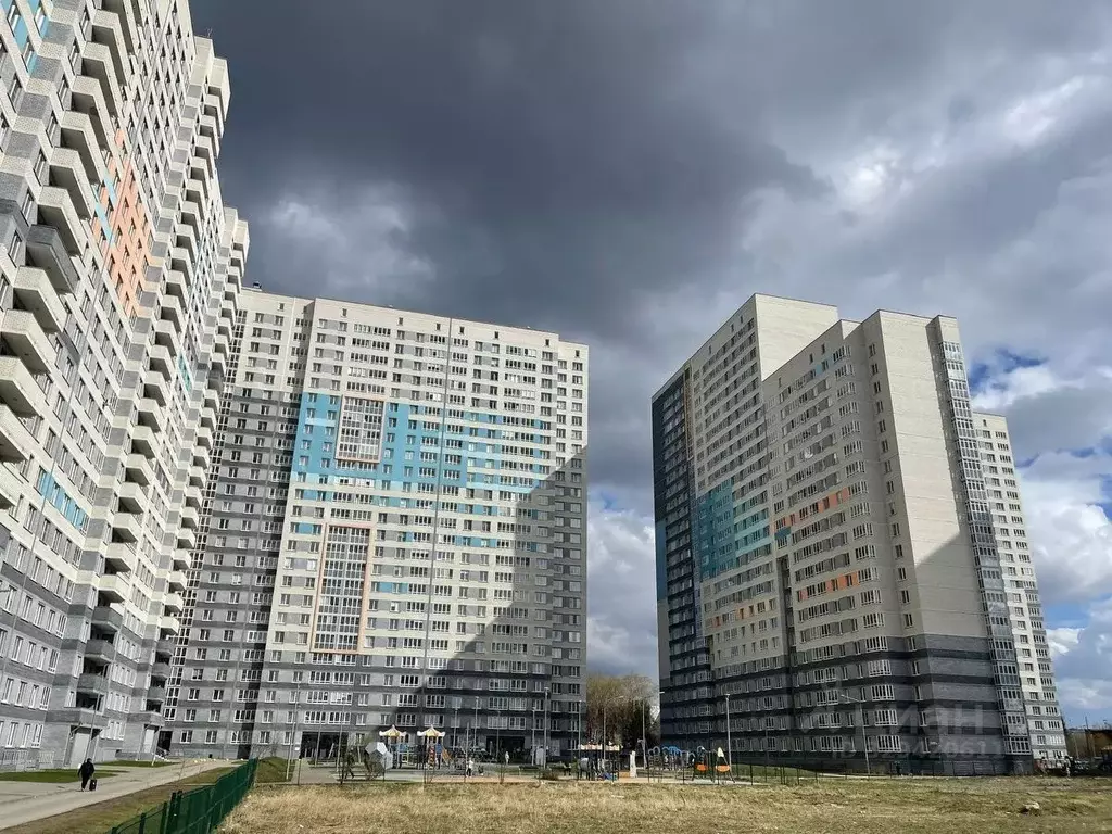 1-к кв. Свердловская область, Екатеринбург ул. Дорожная, 18 (38.7 м) - Фото 1