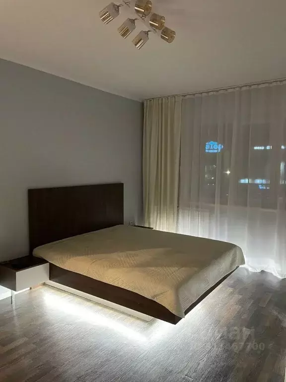 1-к кв. Красноярский край, Красноярск ул. Авиаторов, 23 (38.0 м) - Фото 0