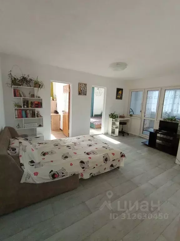 3-к кв. Краснодарский край, Сочи ул. Лазарева, 54 (43.0 м) - Фото 0