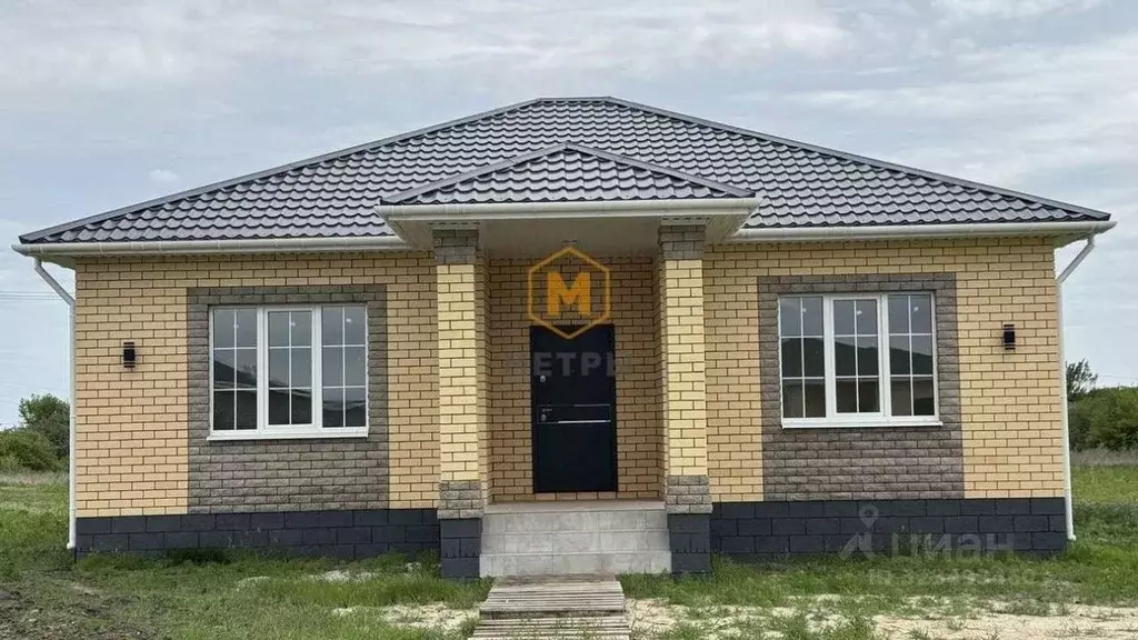 Дом в Белгородская область, Яковлевский муниципальный округ, Красный ... - Фото 1