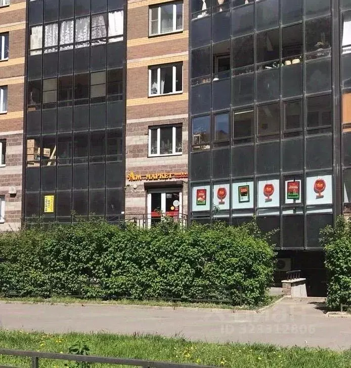 Помещение свободного назначения в Санкт-Петербург пос. Парголово, ул. ... - Фото 2