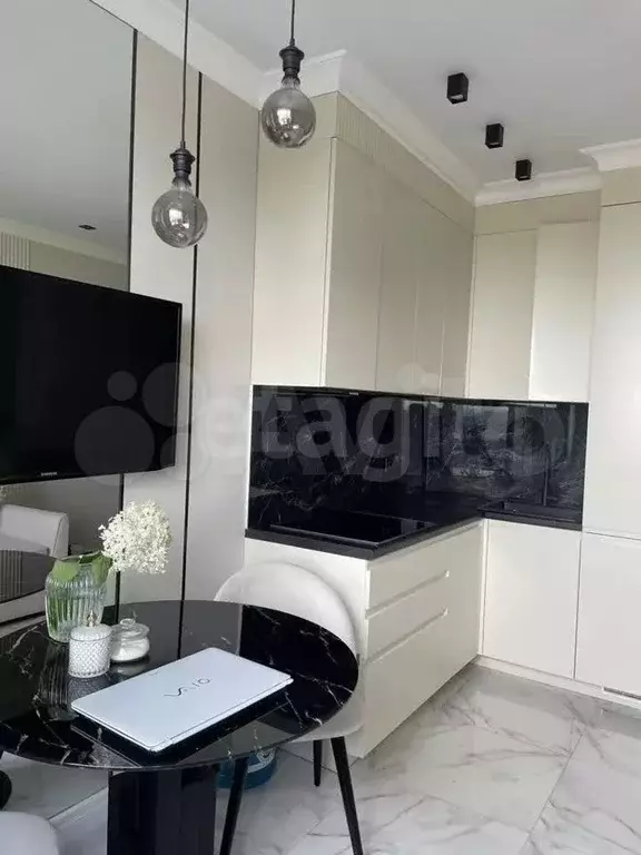 1-к. квартира, 40 м, 15/22 эт. - Фото 1