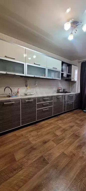 2-к. квартира, 60 м, 1/9 эт. - Фото 0