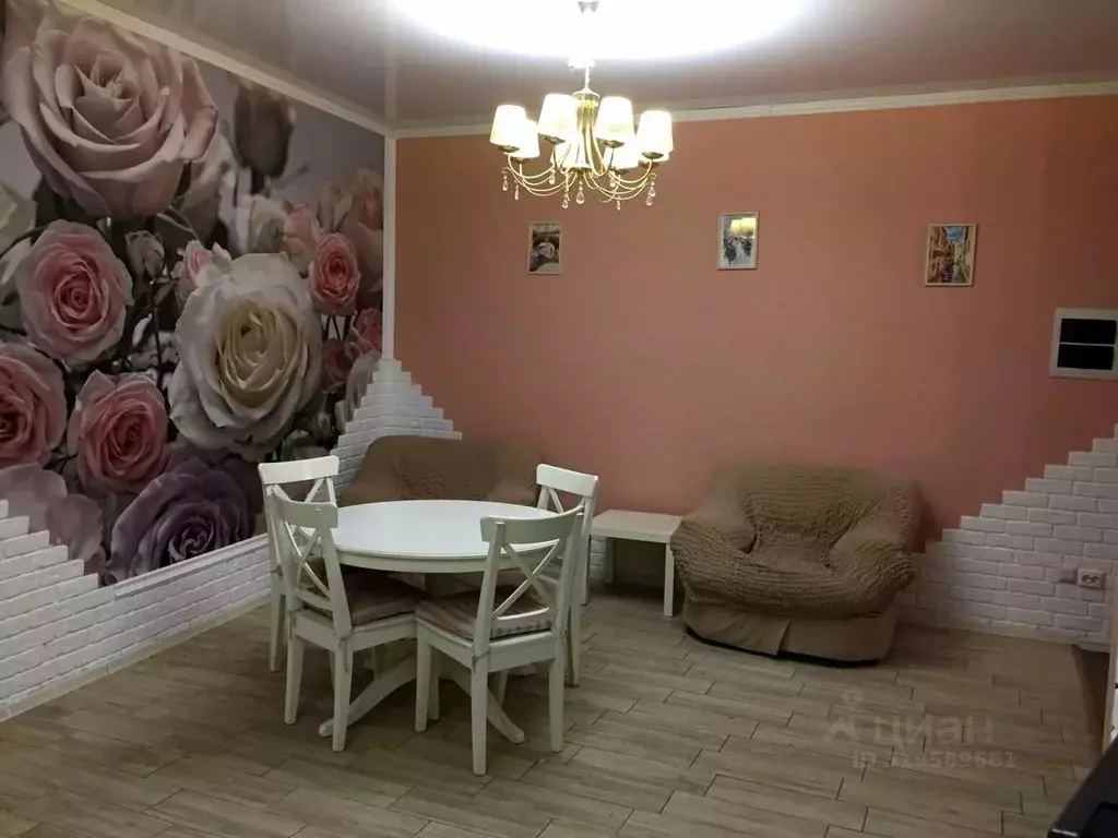 3-к кв. Краснодарский край, Туапсе ул. Кириченко, 7А (80.0 м) - Фото 1