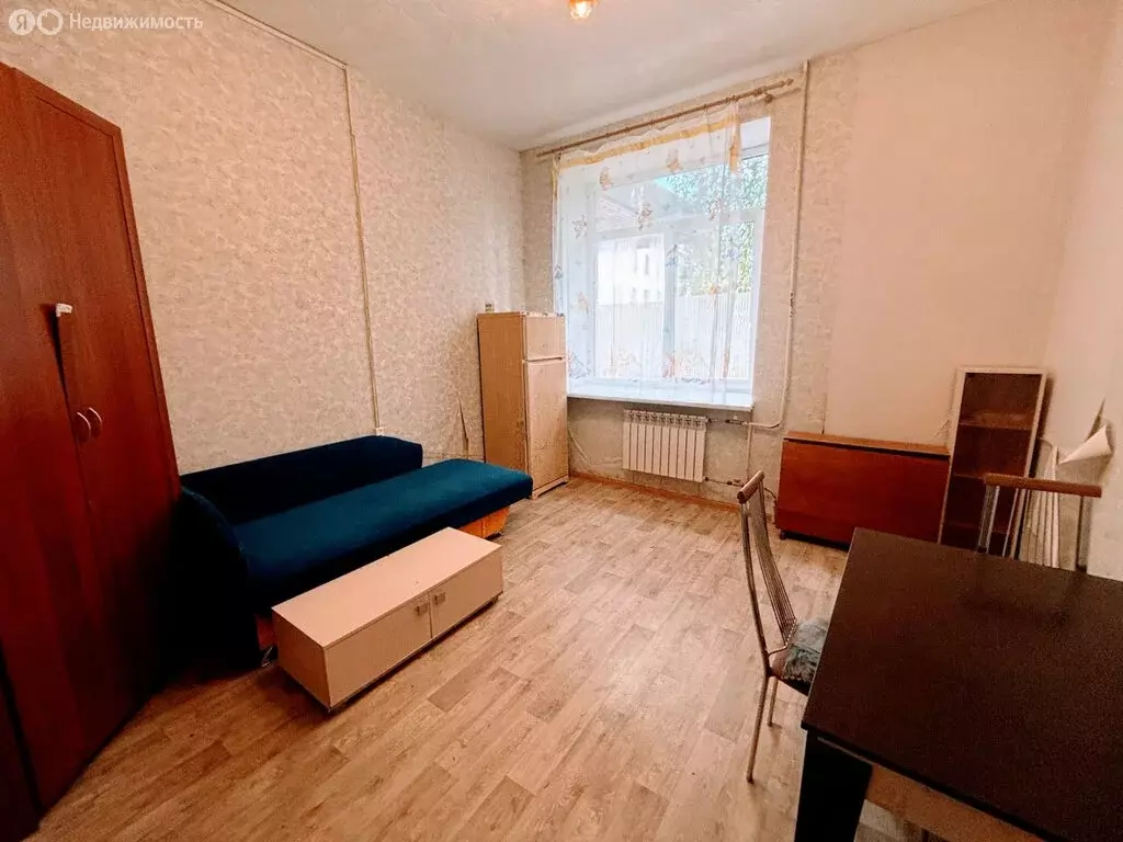 1к в 8-комнатной квартире (16 м) - Фото 1
