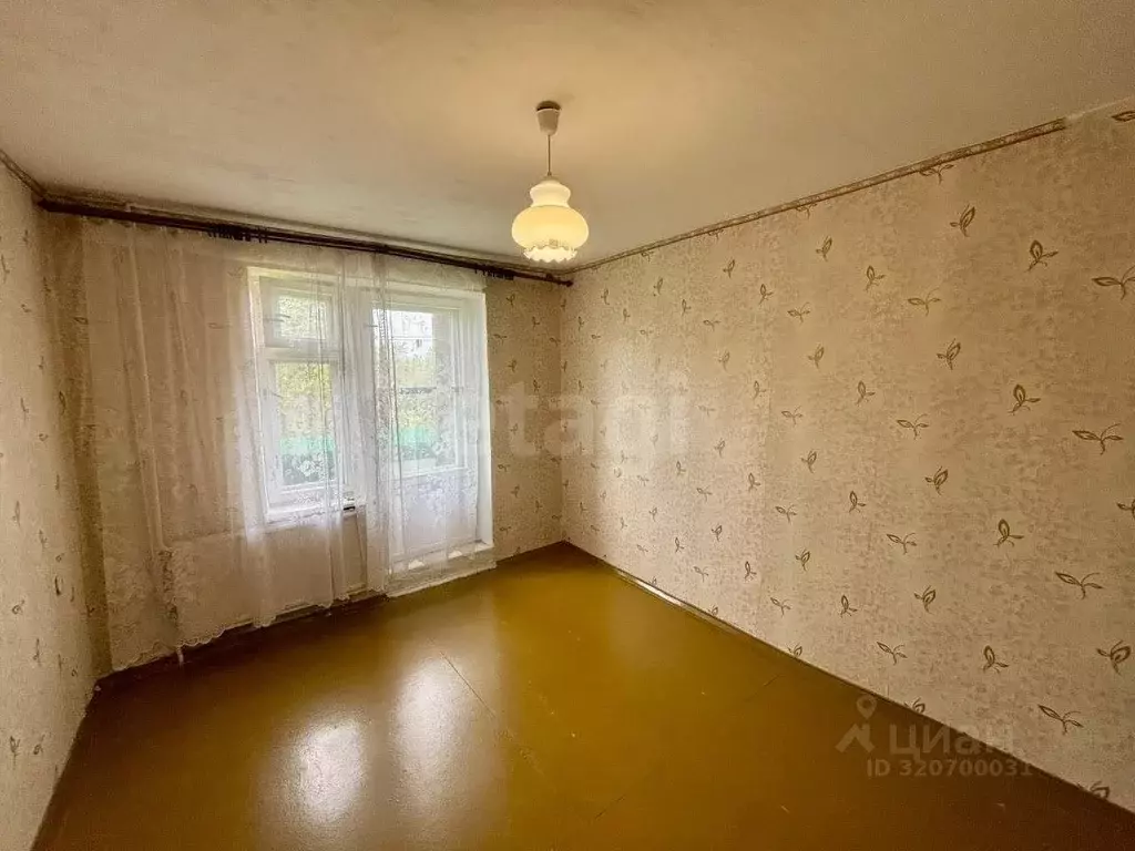 2-к кв. Псковская область, Остров ул. Чкалова, 2 (47.2 м) - Фото 1