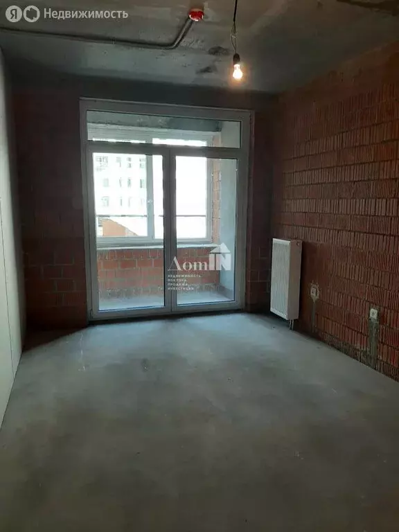 3-комнатная квартира: Санкт-Петербург, улица Академика Константинова, ... - Фото 2