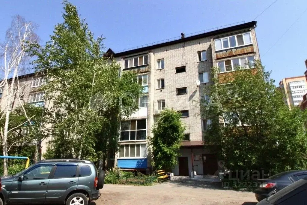 3-к кв. Тюменская область, Тюмень Пролетарская ул., 110 (71.5 м) - Фото 0