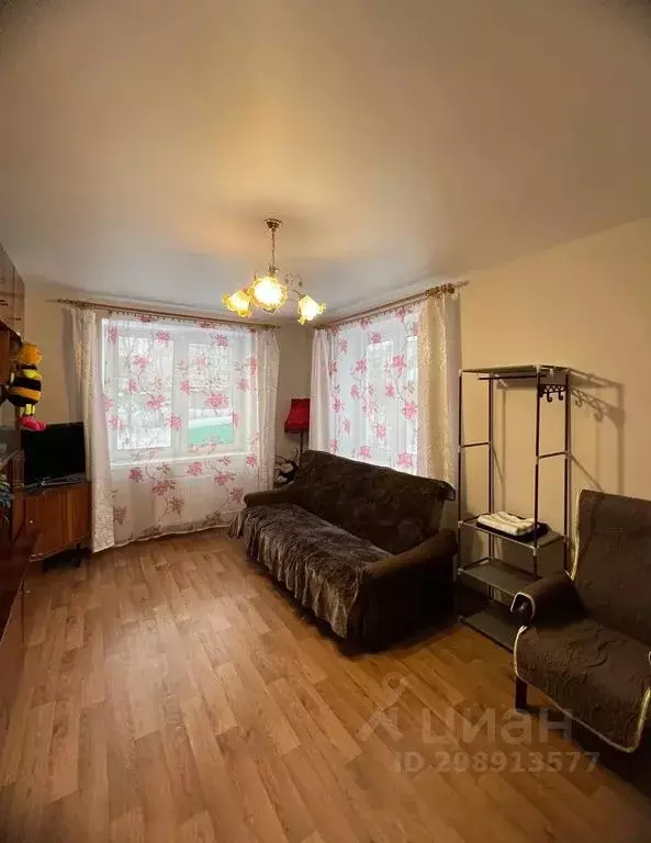 2-к кв. Карелия, Кемь ул. Ленина, 23А (42.0 м) - Фото 0