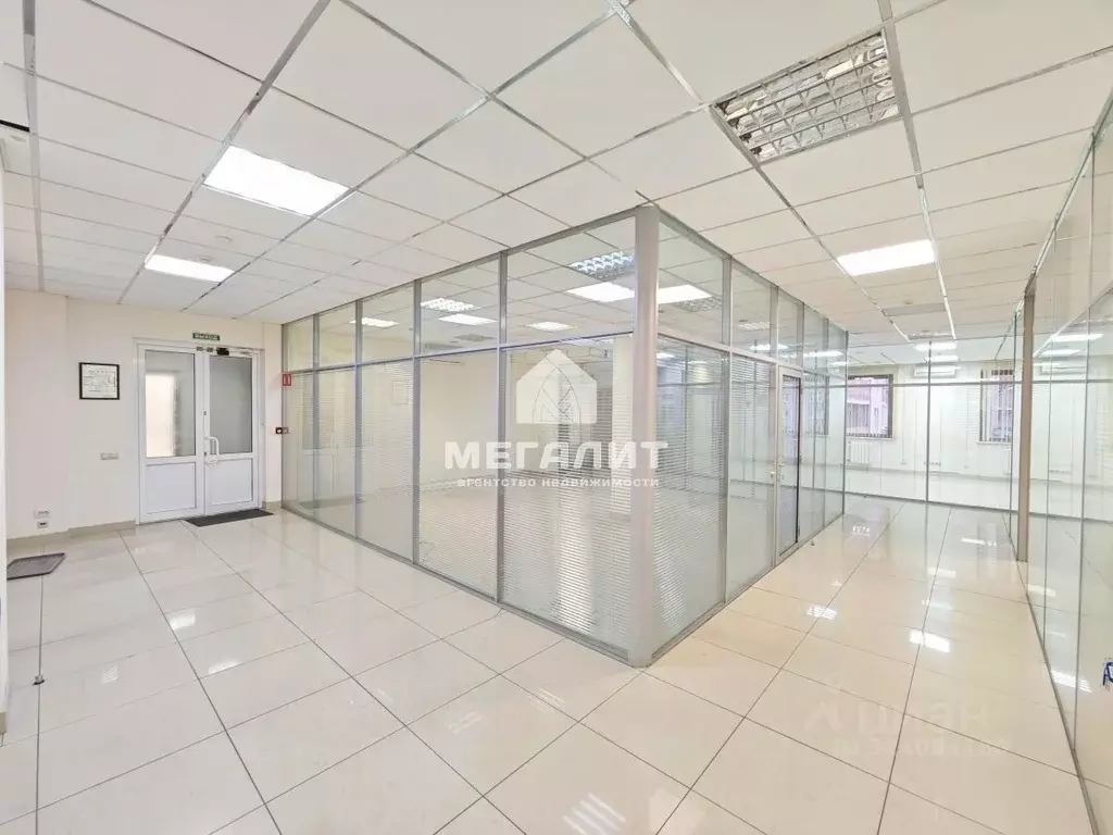 Офис в Татарстан, Казань просп. Ямашева, 37б (284 м) - Фото 1