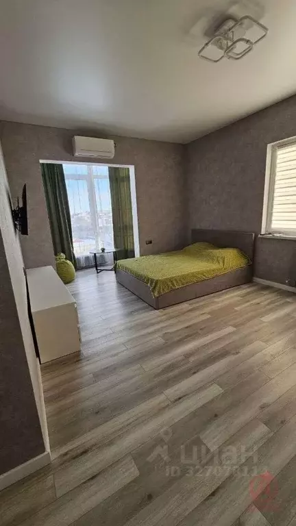 1-к кв. Краснодарский край, Новороссийск ул. Чайковского, 10А (48.0 м) - Фото 1