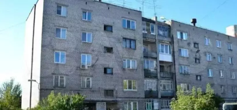 Комната 18 м в 2-к., 2/5 эт. - Фото 0