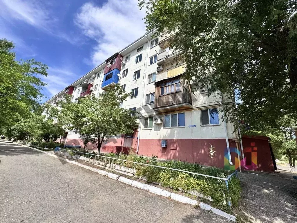 2-к кв. Калмыкия, Элиста 4-й мкр, 7 (46.0 м) - Фото 1