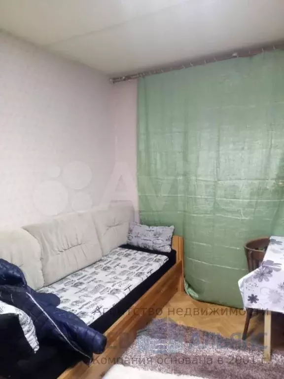 Комната 99 м в 5-к., 8/15 эт. - Фото 0