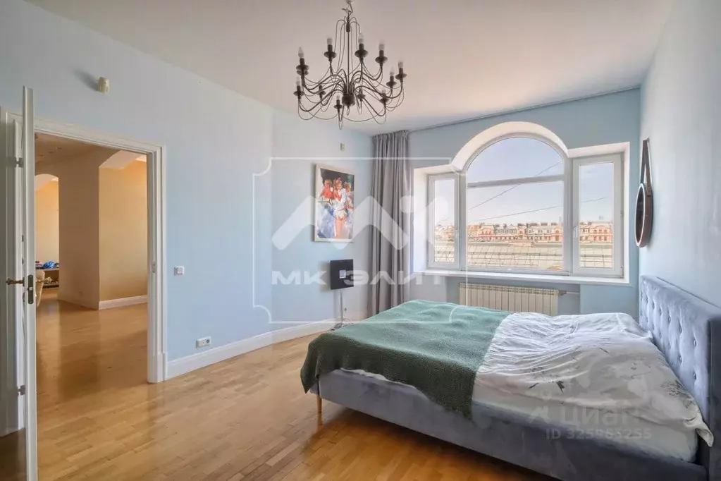 5-к кв. Санкт-Петербург ул. Рылеева, 21 (181.9 м) - Фото 1