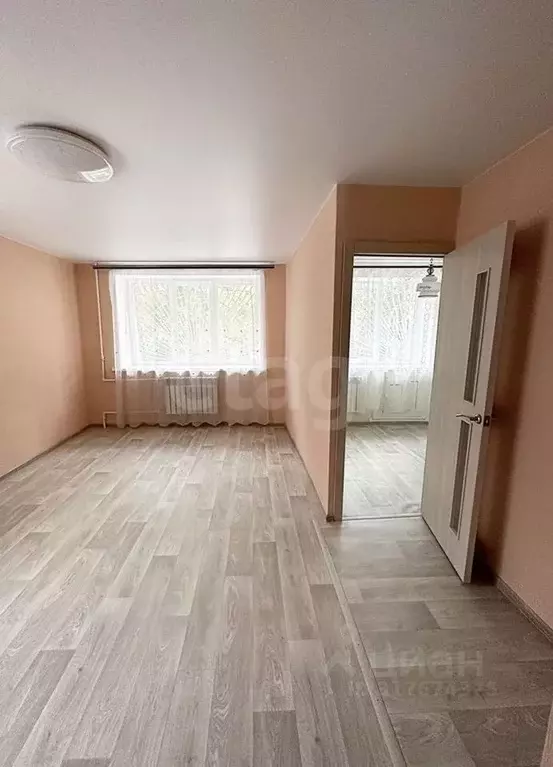 1-к кв. Саратовская область, Саратов ул. Имени В.М. Азина, 67 (30.7 м) - Фото 0