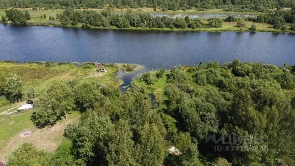 Участок в Тверская область, Кимрский муниципальный округ, д. Назарово  ... - Фото 0