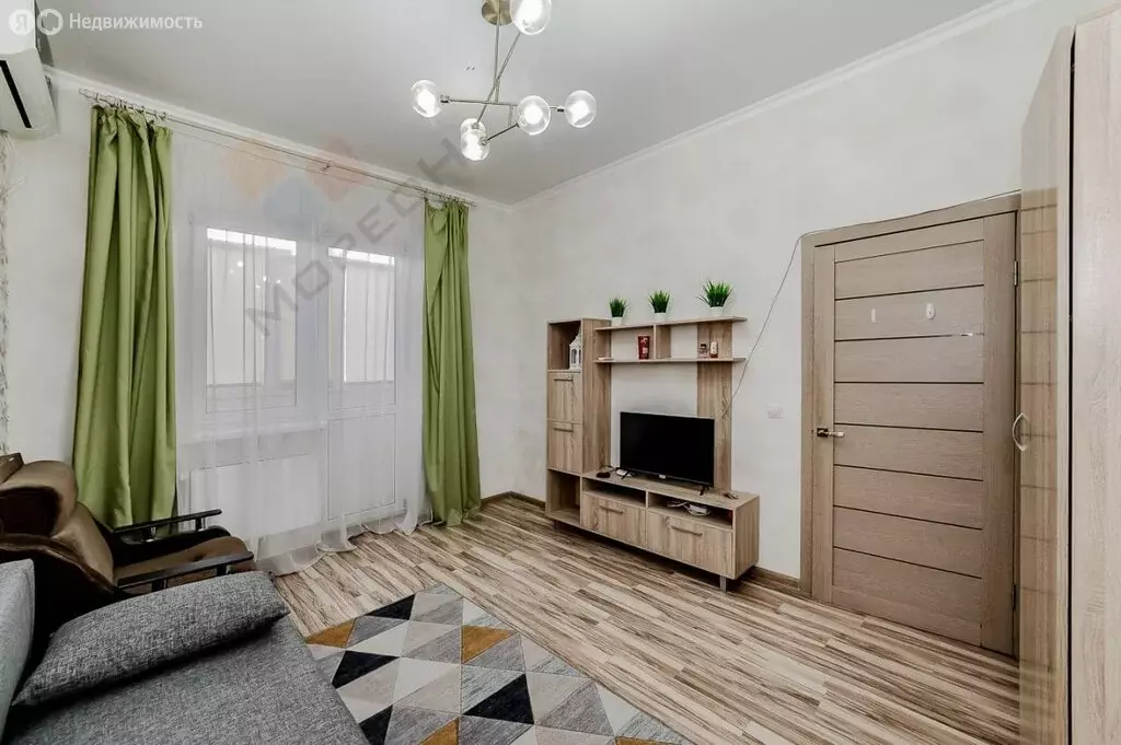1-комнатная квартира: Краснодар, улица Красных Партизан, 1/3к1 (28 м) - Фото 0