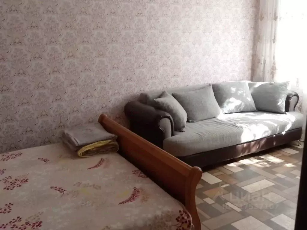 1-к кв. Астраханская область, Астрахань ул. Тренева, 25А (35.0 м) - Фото 0