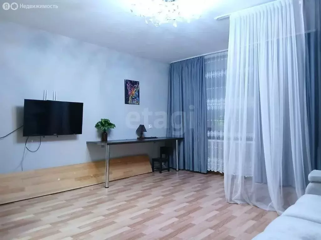 3-комнатная квартира: Джалиль, улица Ахмадиева, 2 (85.1 м) - Фото 2