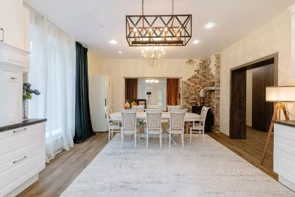 Коттедж в Свердловская область, Екатеринбург муниципальное ... - Фото 1