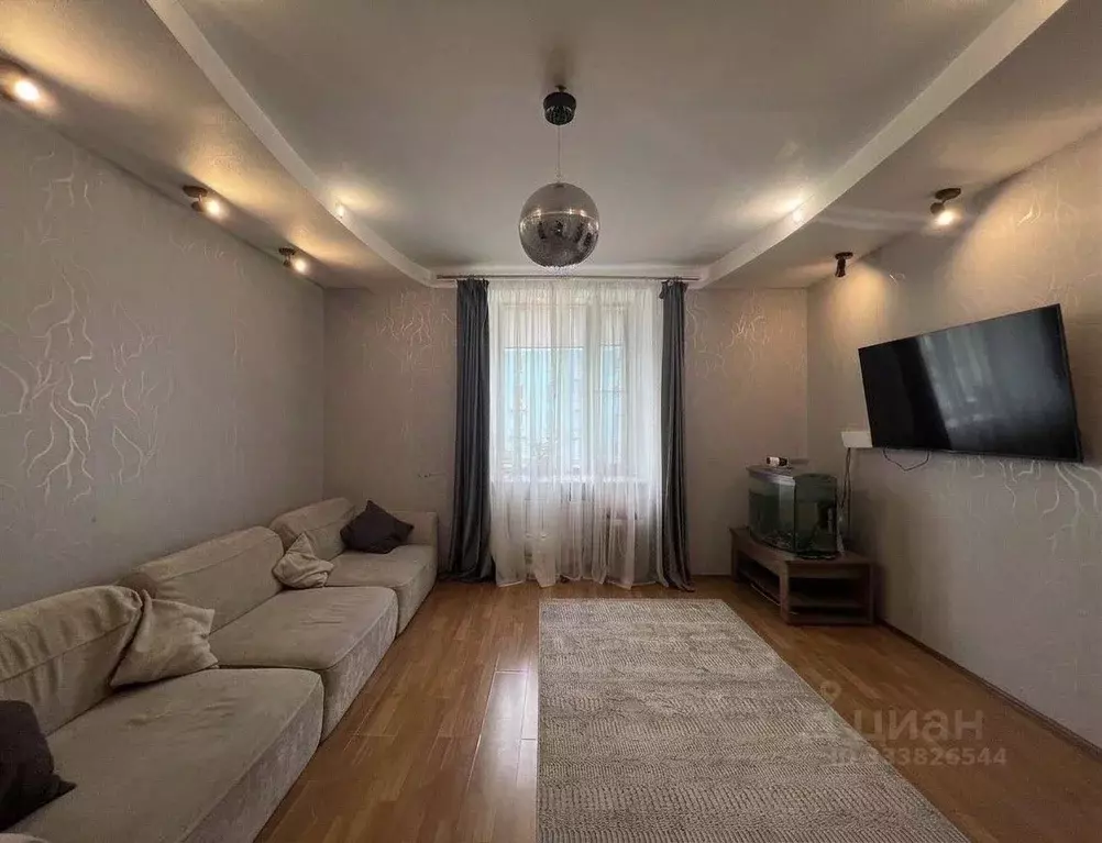 3-к кв. Мурманская область, Мурманск просп. Ленина, 65 (84.6 м) - Фото 1