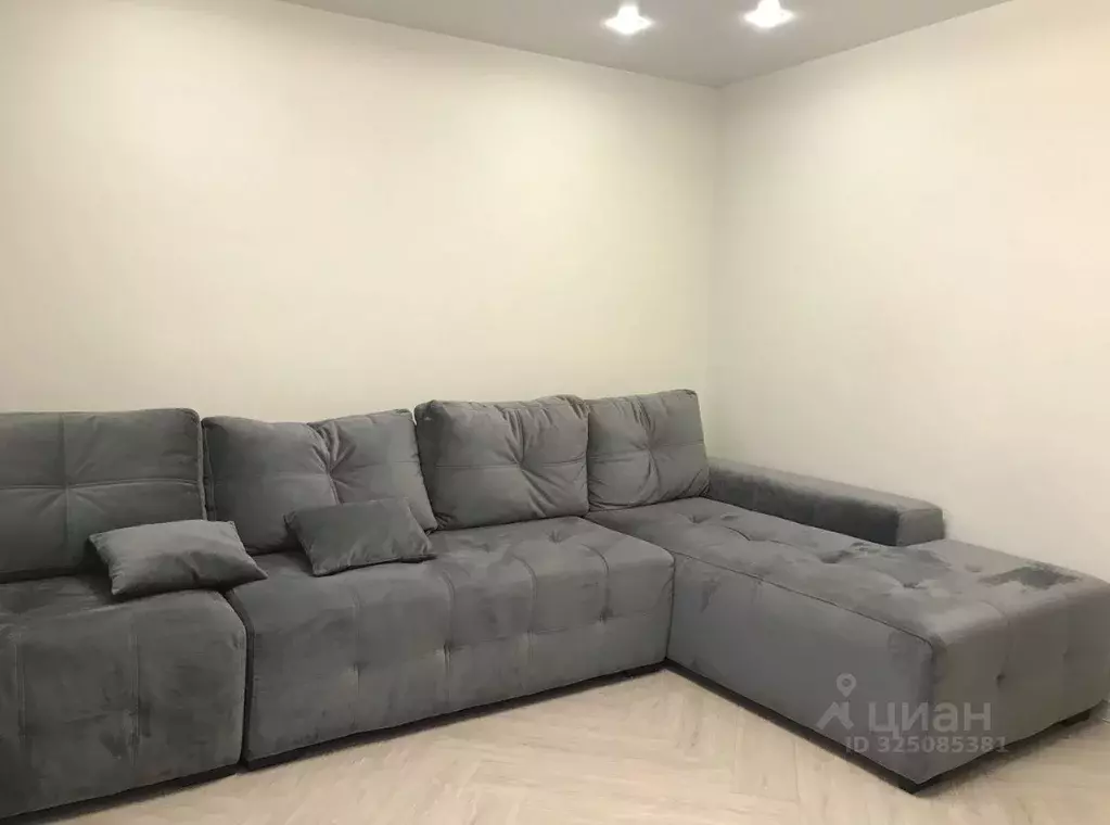 2-к кв. Красноярский край, Красноярск ул. Молокова, 1Д (54.0 м) - Фото 1