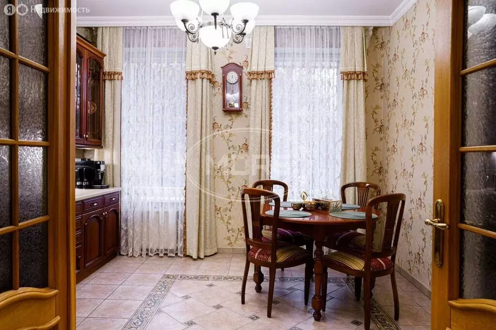 3-комнатная квартира: Калининград, улица Космонавта Леонова, 27 (124.8 ... - Фото 1