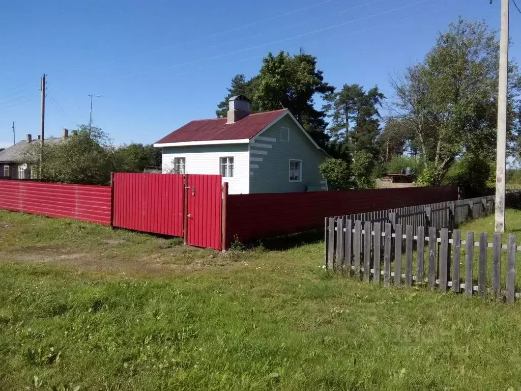 Дом в Карелия, Питкярантский муниципальный округ, д. Острова ... - Фото 0