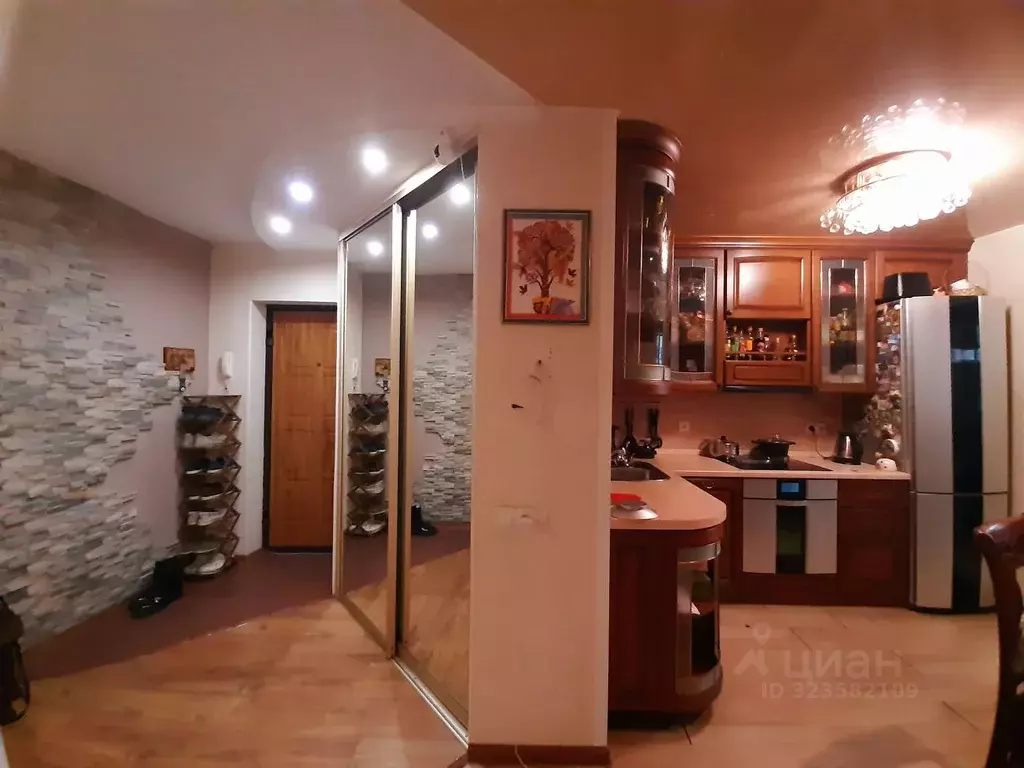 3-к кв. Приморский край, Уссурийск ул. Сергея Ушакова, 27 (65.1 м) - Фото 1