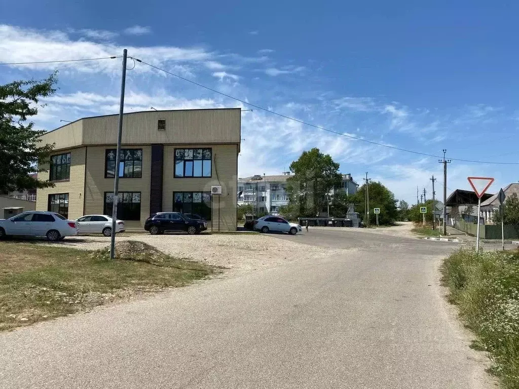 Помещение свободного назначения в Краснодарский край, Апшеронск ... - Фото 1