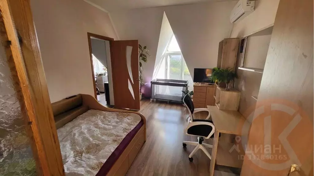 Дом в Крым, Симферополь ул. Клубничная, 3 (250 м) - Фото 2