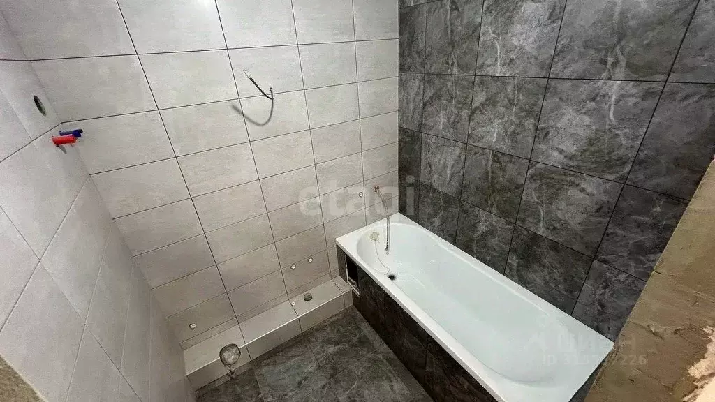 2-к кв. Краснодарский край, Новороссийск ул. Герцена, 3Ак1 (43.6 м) - Фото 0