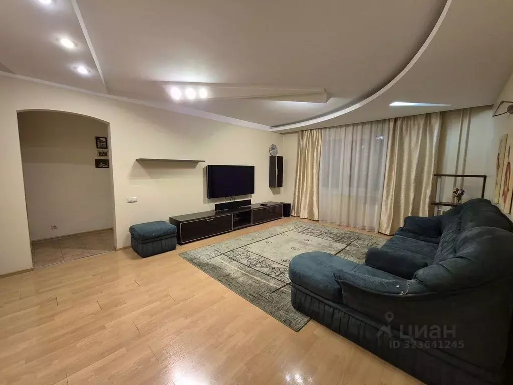 4-к кв. Красноярский край, Красноярск Взлетка мкр, ул. Батурина, 7 ... - Фото 1