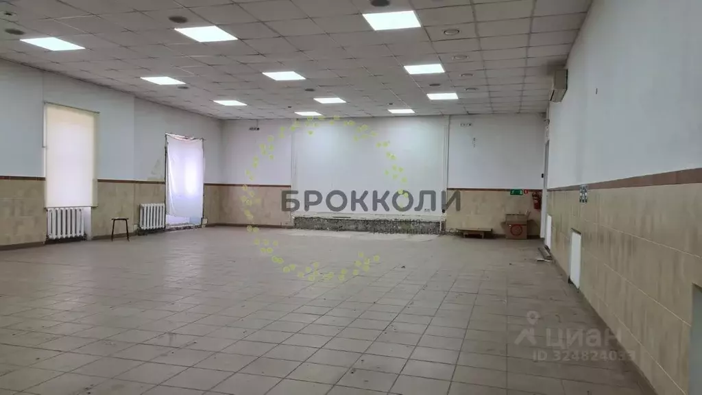 Помещение свободного назначения в Ростовская область, Батайск Книжный ... - Фото 1