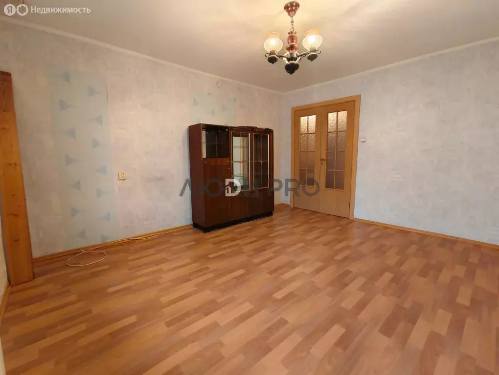 3-комнатная квартира: Сыктывкар, улица Малышева, 2 (66.2 м) - Фото 1