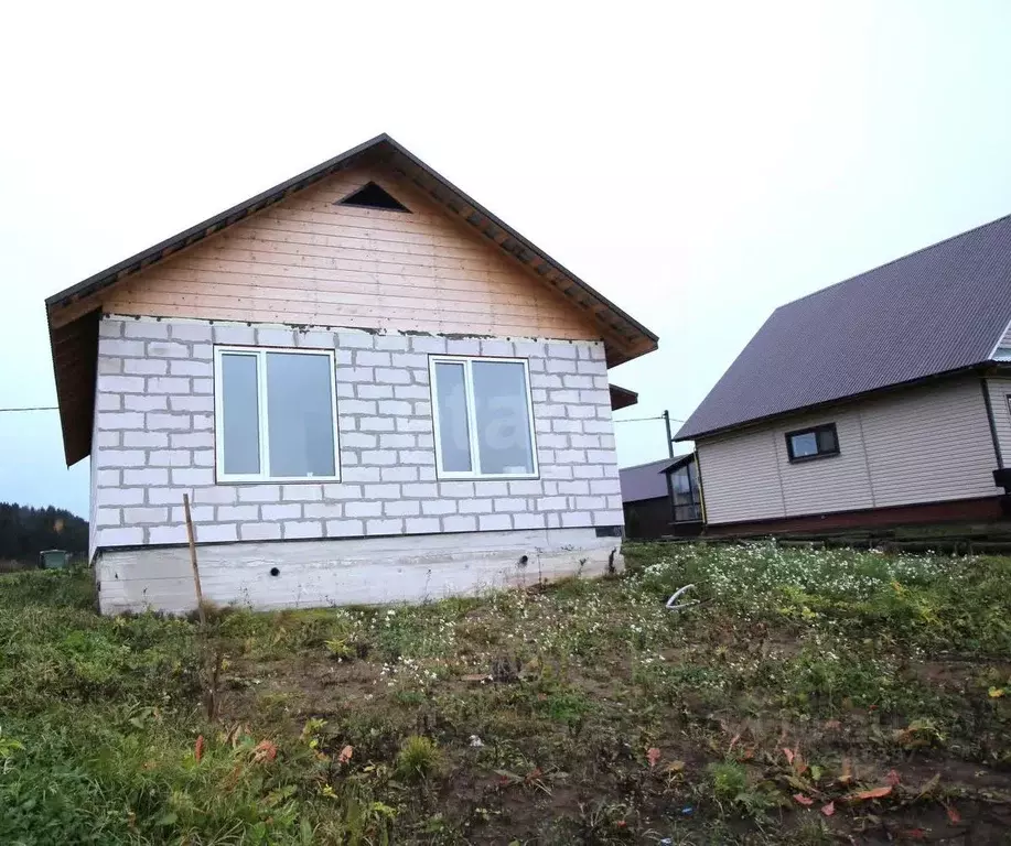 Дом в Вологодская область, Великоустюгский муниципальный округ, д. ... - Фото 2