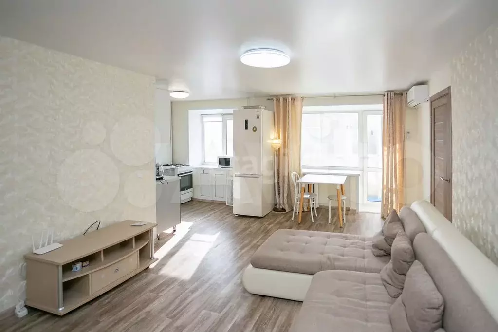 3-к. квартира, 60 м, 4/5 эт. - Фото 0